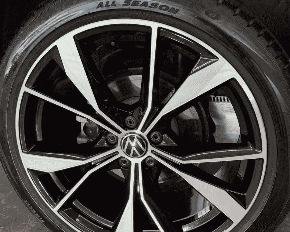 Auto Detailing & Ceramic Coating in Shannon, IL